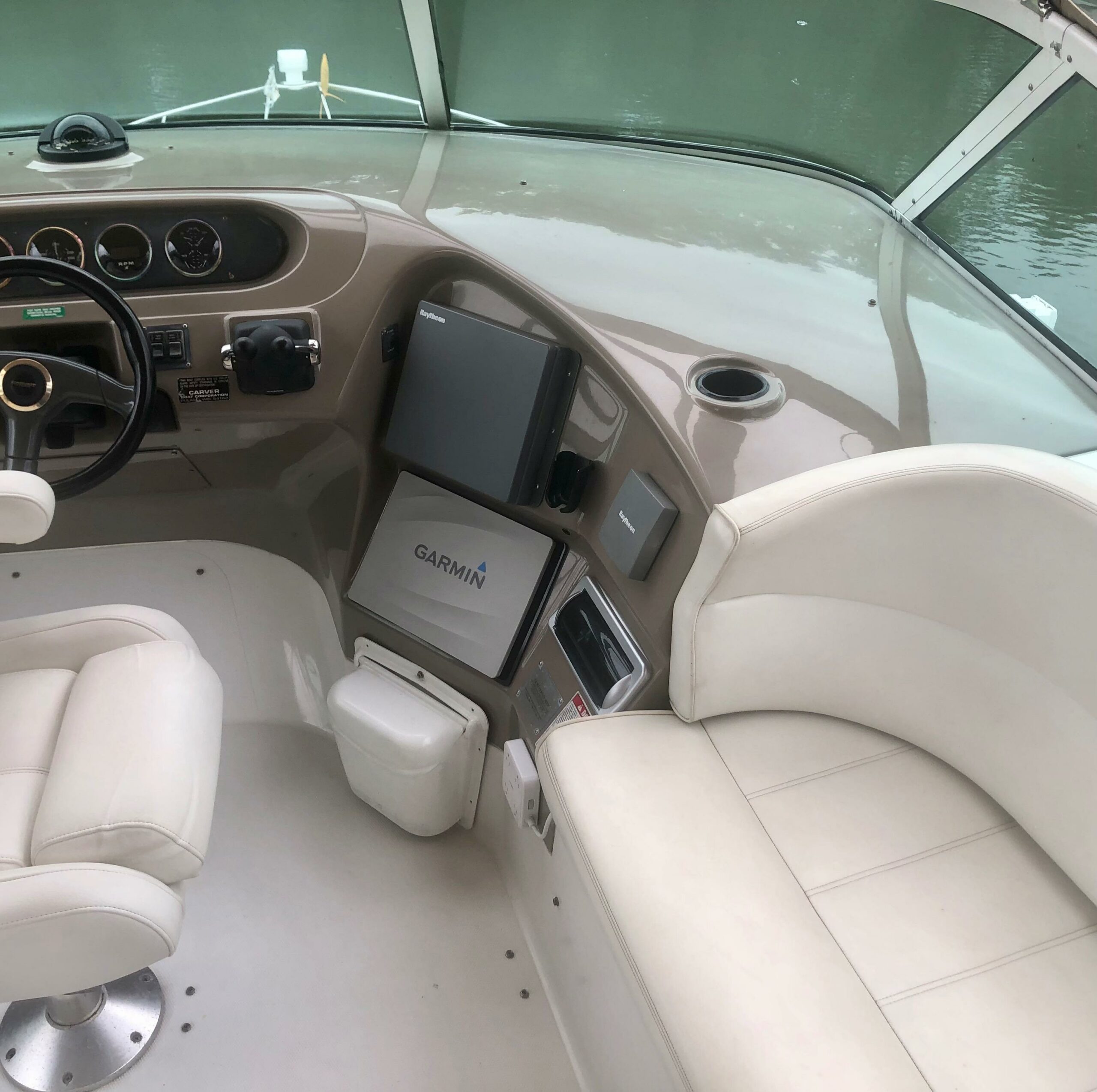 2000-carver-450-voyager-pilothouse-power-9786296-20250507170830741-1_XLARGE-1