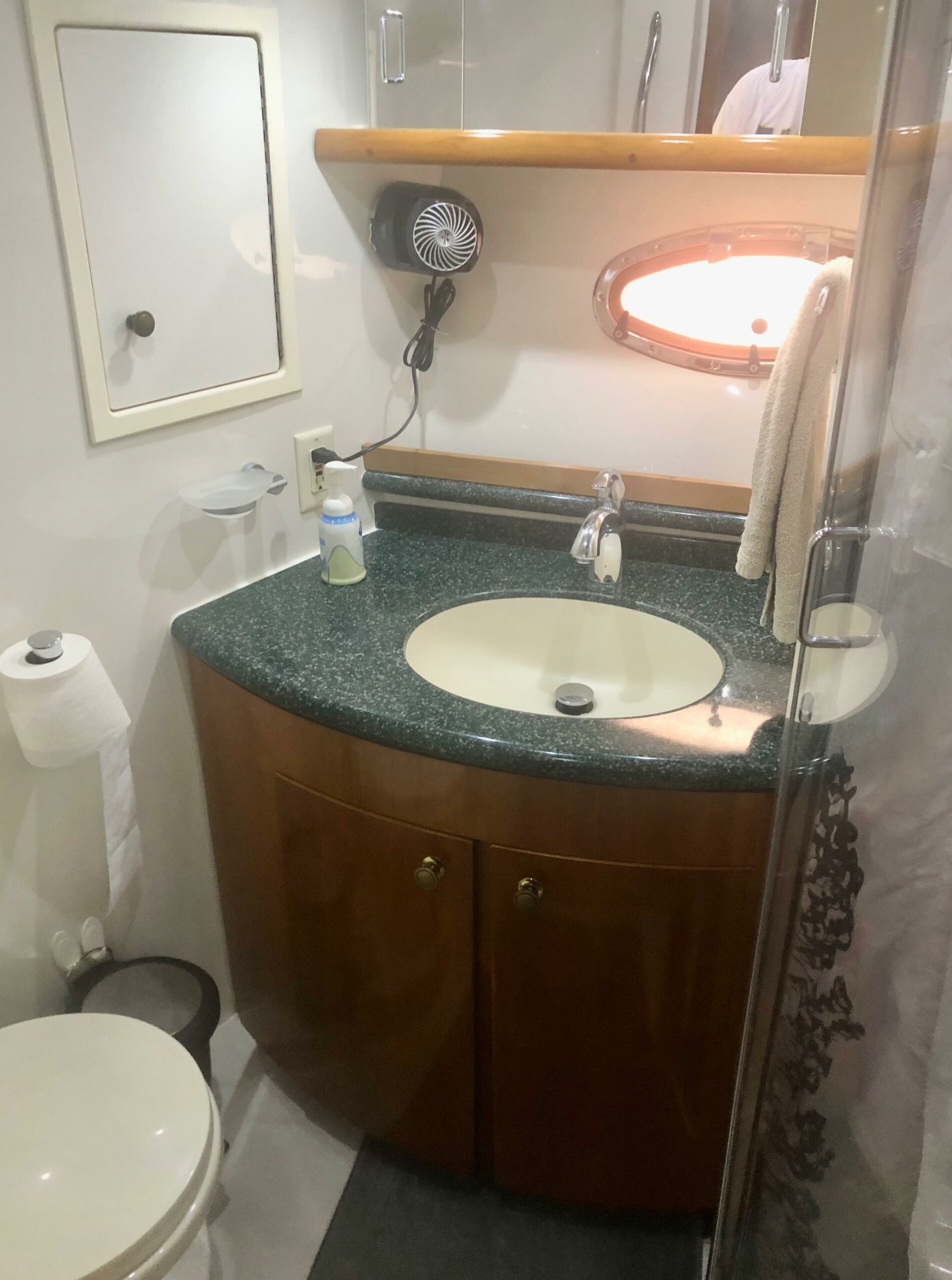 2000-carver-450-voyager-pilothouse-power-9786296-20250507172149701-1_XLARGE