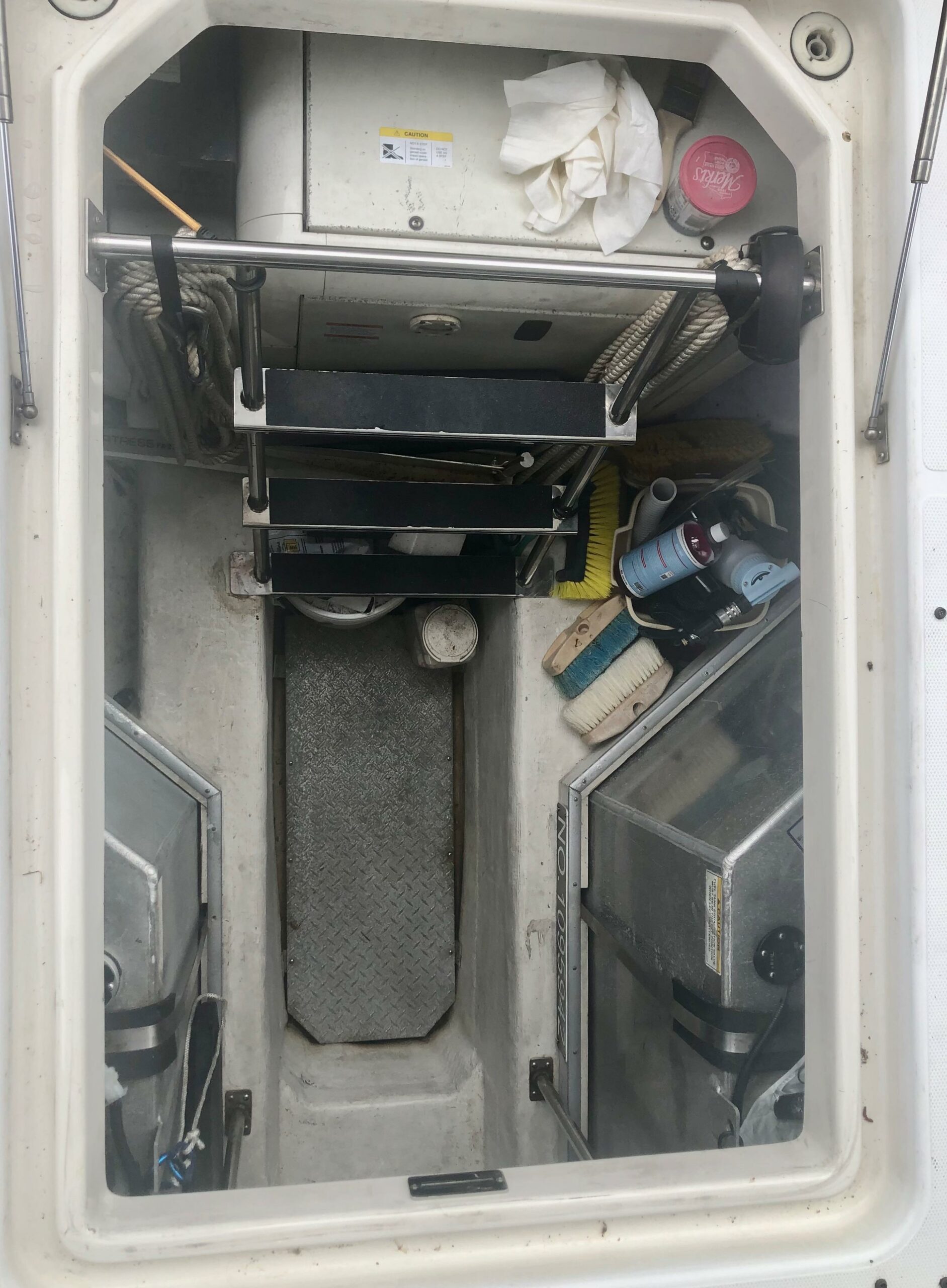 2000-carver-450-voyager-pilothouse-power-9786296-20250507172923882-1_XLARGE