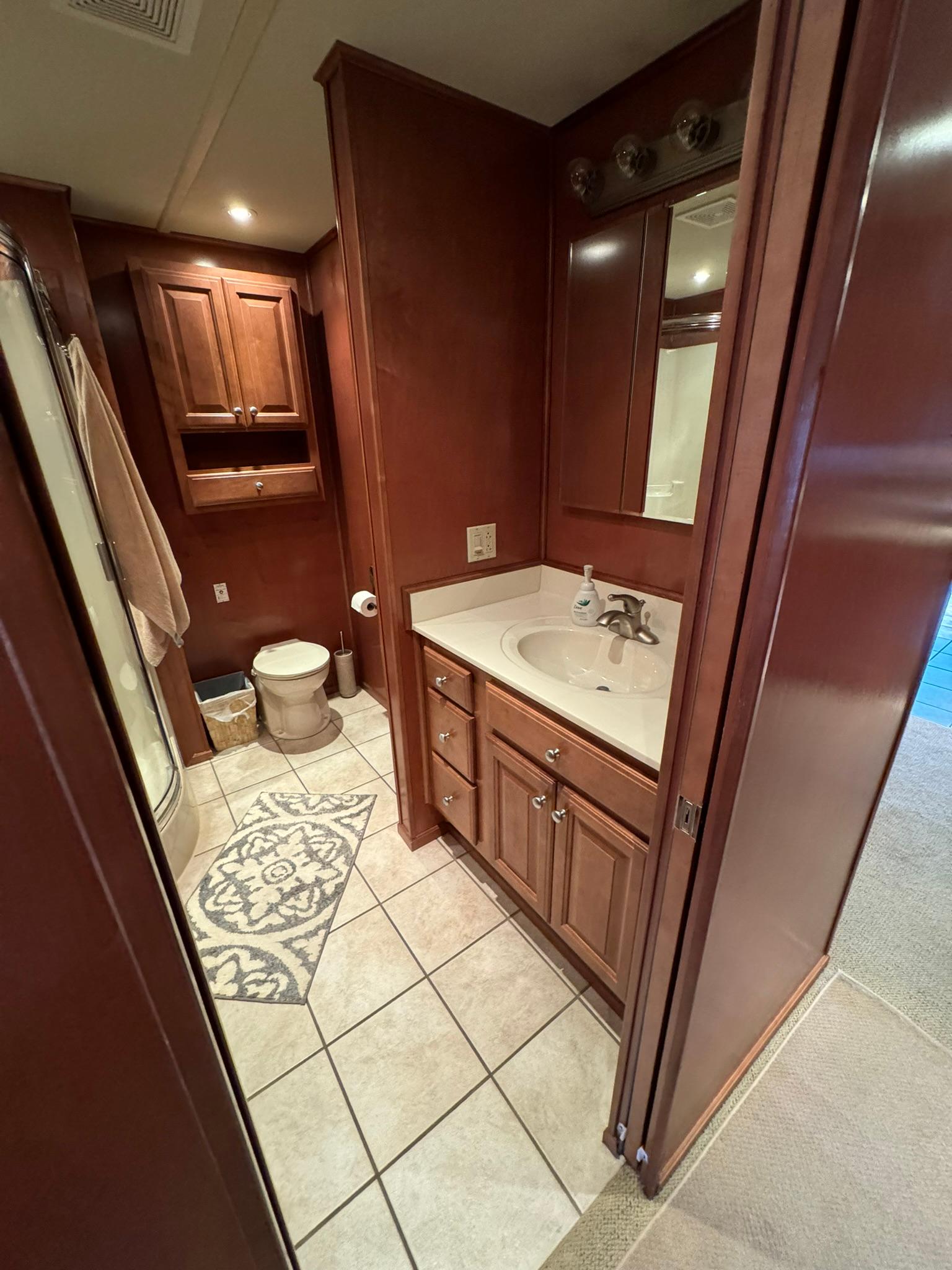 2003-sharpe-75-houseboat-power-9396002-20240529131342186-1_XLARGE