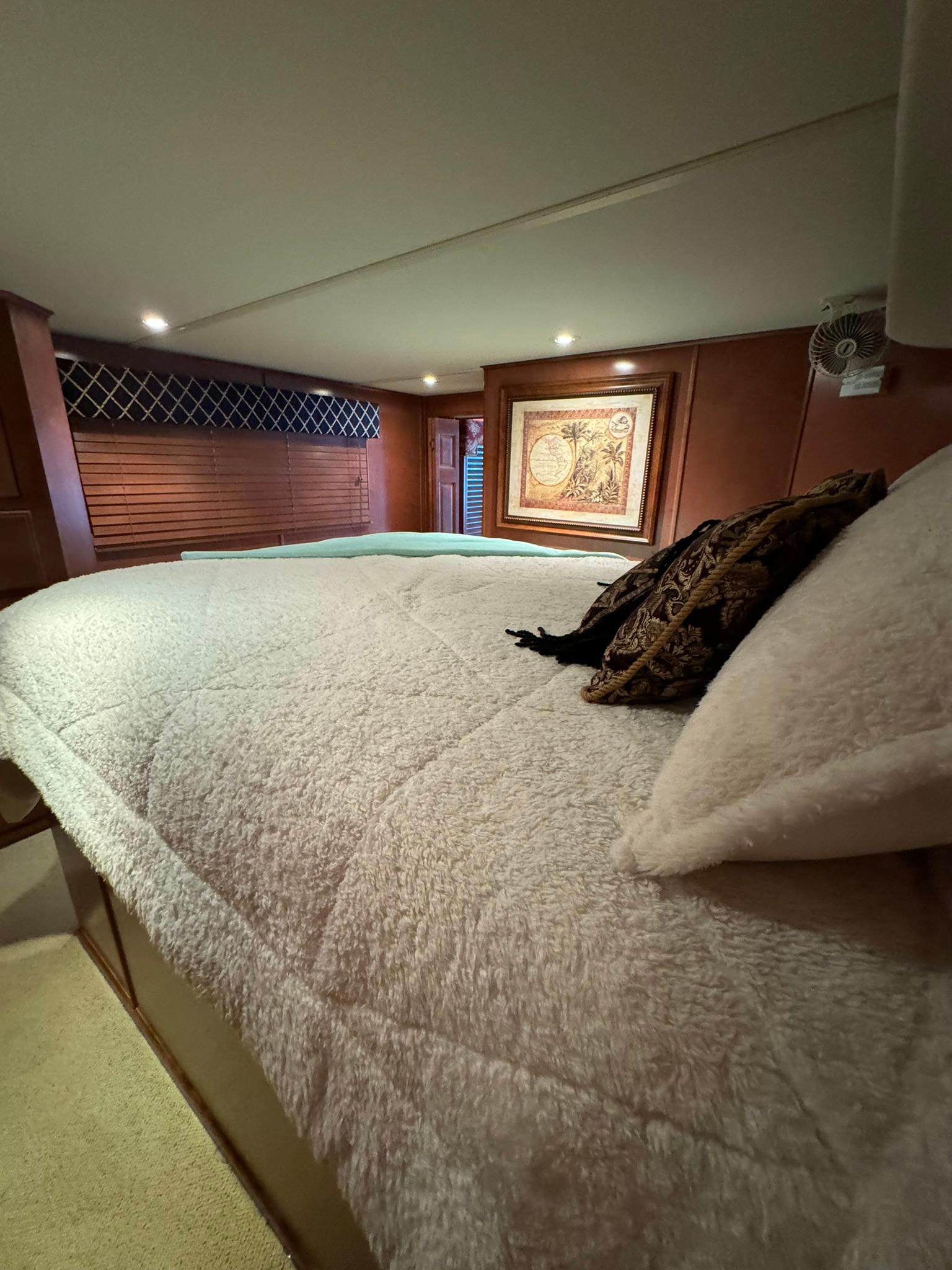 2003-sharpe-75-houseboat-power-9396002-20240529131412549-1_XLARGE