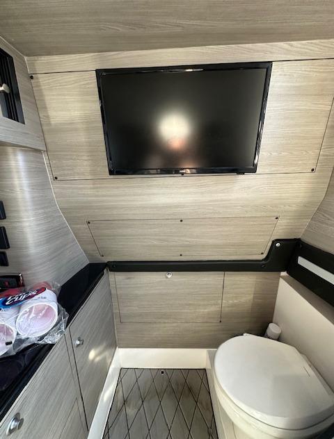 2019-mystic-powerboats-m4200-power-9727637-20250325110018912-1_XLARGE