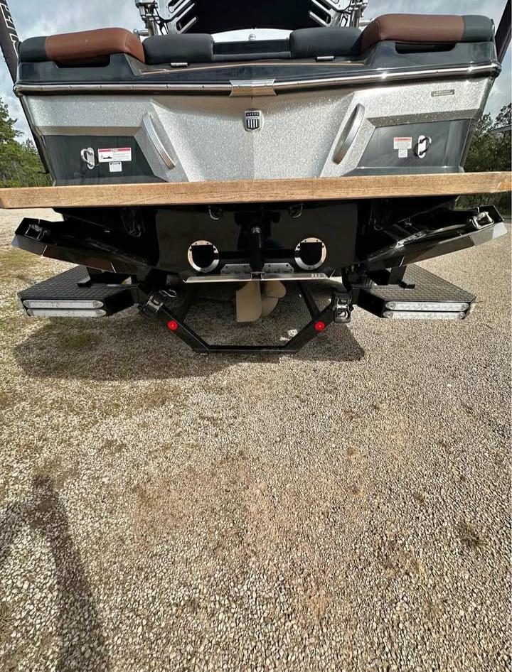 2021-mastercraft-xt22-power-9722342-20250320074912820-1_XLARGE